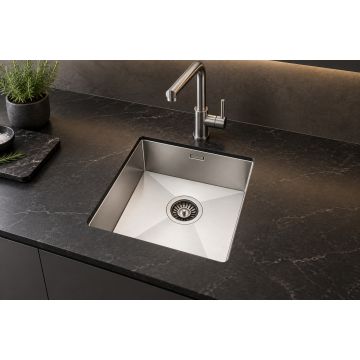 RAGGIO ZERO 34 – inox pomivalno korito z jasnimi linijami, SatinPlus za omarico 45 cm